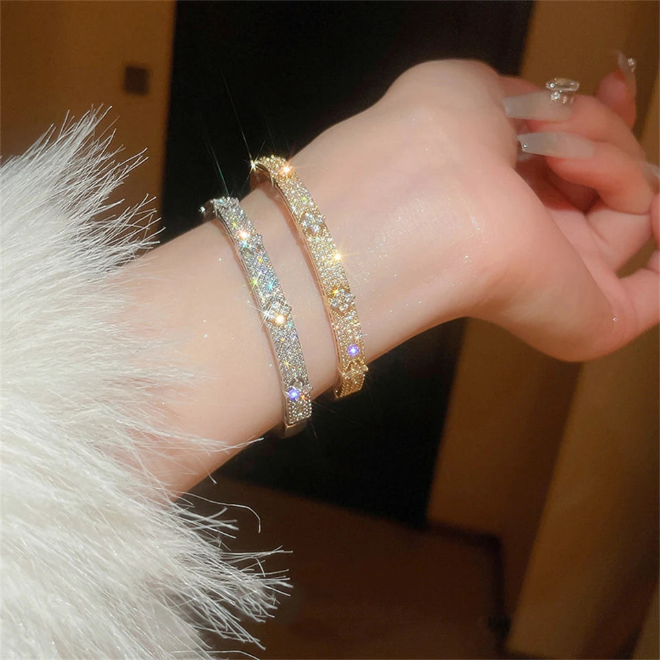Bracinea Bracelet