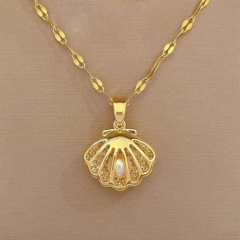 Nubira Necklace